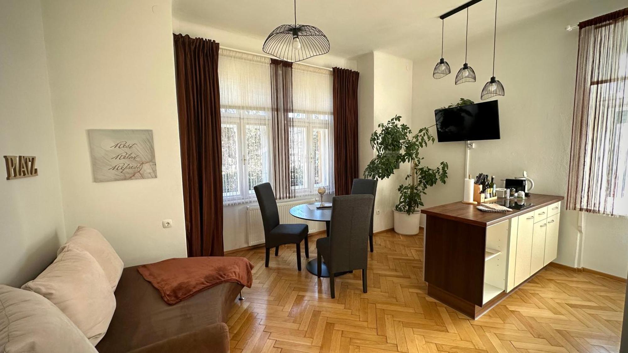 Apartment Im Gruenen Leoben  Extérieur photo